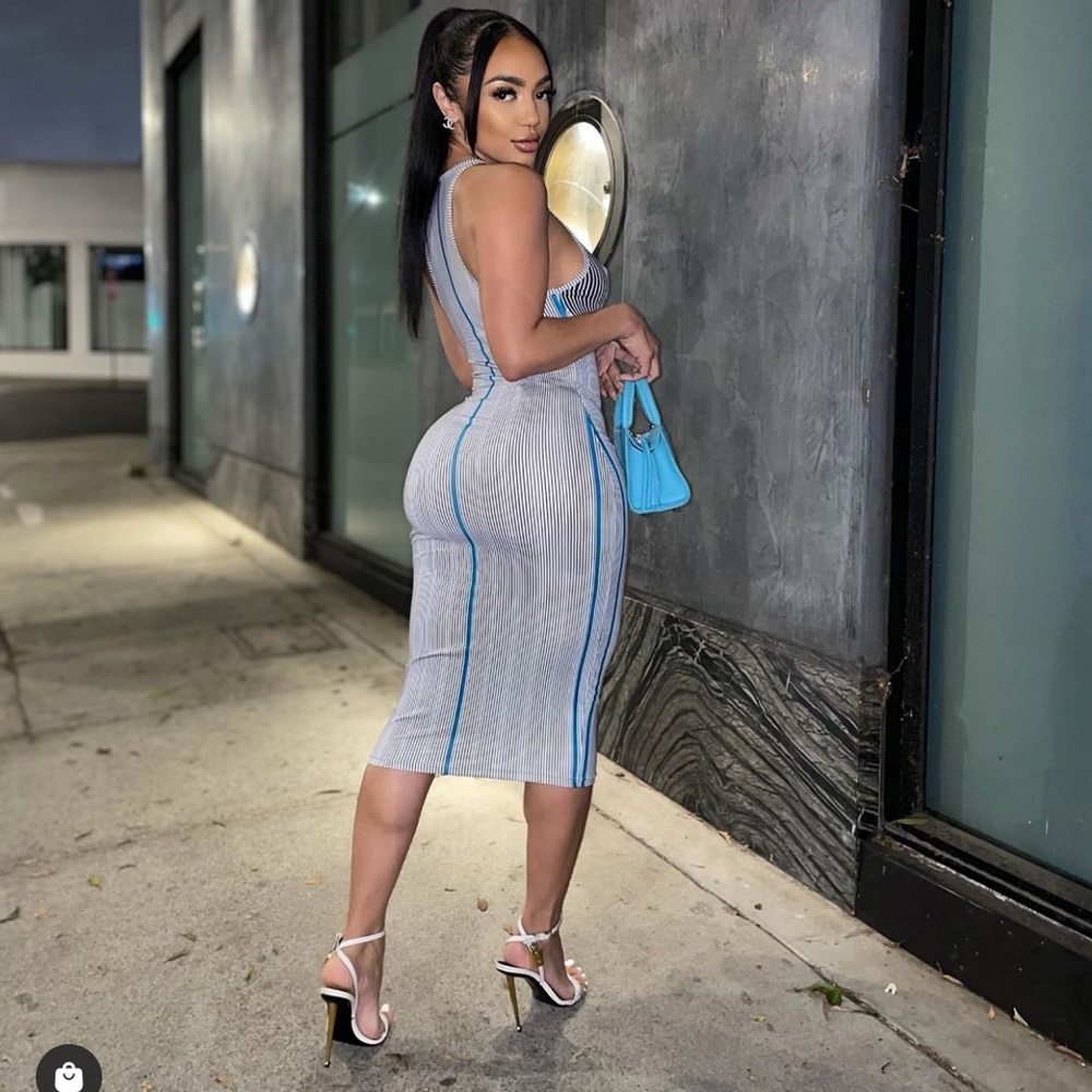 Zara body on midi dress